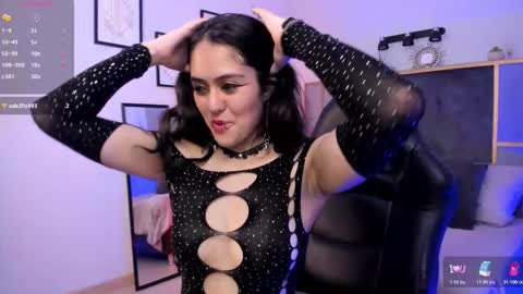 Azurra  online show from 9, 1, 2026