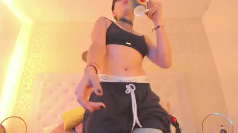 Snapshot of b3k_afrodict chatting on 25, 9, 2025 Anny online show from 25, 9, 2025