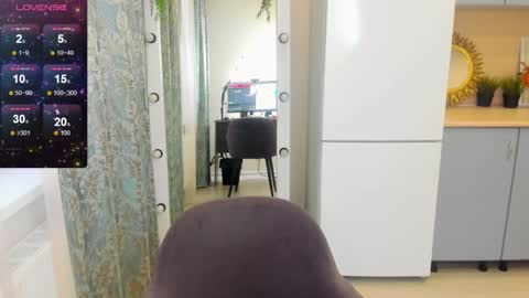 Snapshot of b_bonya_m chatting on 5, 12, 2024 Bonya online show from 5, 12, 2024