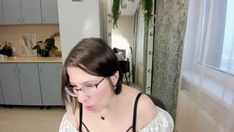 Snapshot of b_bonya_m chatting on 28, 1, 2025 Bonya online show from 28, 1, 2025
