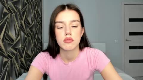 Snapshot of bab_boom chatting on 16, 4, 2026 Monica online show from 16, 4, 2026