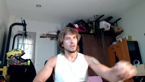 Snapshot of baba_yaga___ chatting on 5, 3, 2025 Jake online show from 5, 3, 2025