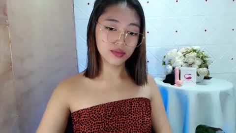 Snapshot of babaengmalande chatting on 28, 2, 2025 Danice online show from 28, 2, 2025