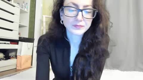 babby_jewel online show from 28, 11, 2025