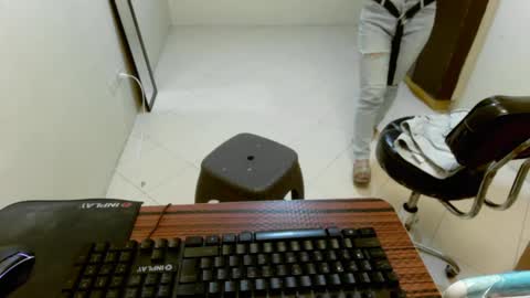 Snapshot of babedine chatting on 5, 3, 2025 babedine online show from 5, 3, 2025