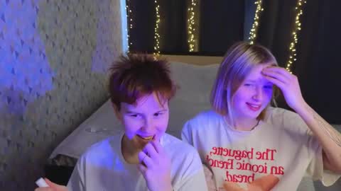 Snapshot of babees_eva chatting on 2, 5, 2026 Sweety Eva online show from 2, 5, 2026