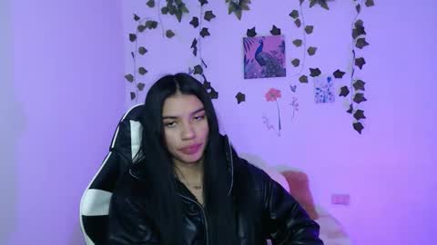 Snapshot of babenik_666 chatting on 30, 10, 2025 babenik_666 online show from 30, 10, 2025