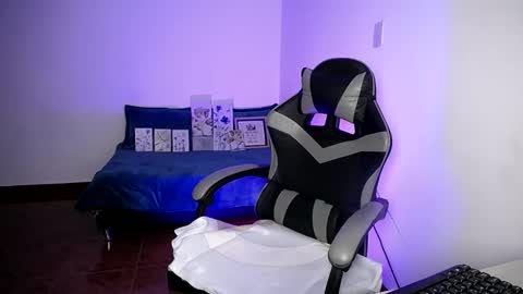 Snapshot of babenik_777 chatting on 22, 11, 2025 babenik_777 online show from 22, 11, 2025