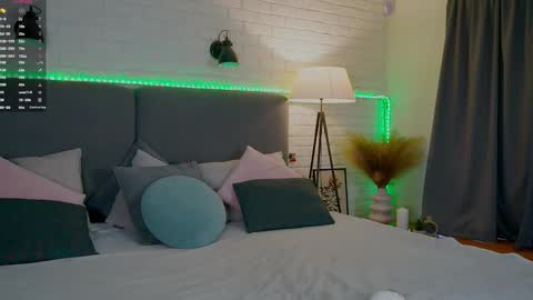Snapshot of baby___lola chatting on 14, 10, 2025 Baby   Lola online show from 14, 10, 2025