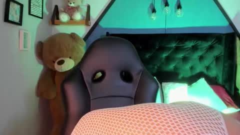 baby__kitty_ online show from 21, 2, 2026