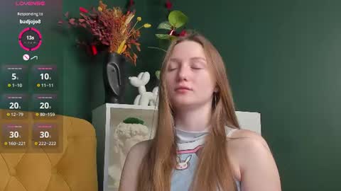 Snapshot of baby_annn chatting on 19, 6, 2026 Ann online show from 19, 6, 2026