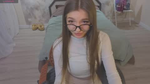 Snapshot of baby_bub chatting on 26, 4, 2026 Cristy online show from 26, 4, 2026