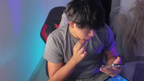 Snapshot of baby_cortesxxx chatting on 8, 6, 2026 David Cortes online show from 8, 6, 2026