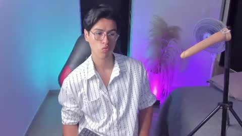 Snapshot of baby_cortesxxx chatting on 17, 6, 2026 David Cortes online show from 17, 6, 2026