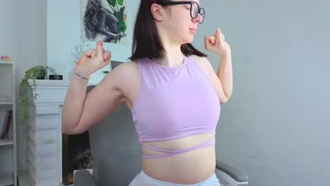 Snapshot of baby_evalena chatting on 19, 3, 2026 Evalena maybe just Eva online show from 19, 3, 2026