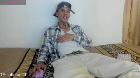 Snapshot of baby_gio chatting on 21, 4, 2026 OF GxoXabs online show from 21, 4, 2026