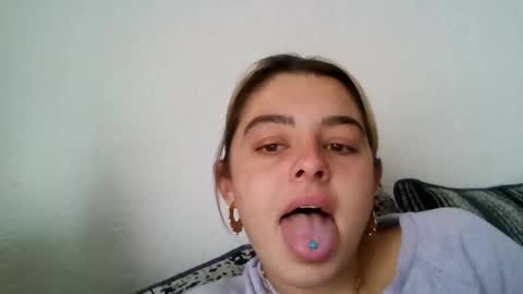 Snapshot of baby_girls2224 chatting on 26, 2, 2026 baby_girls2224 online show from 26, 2, 2026