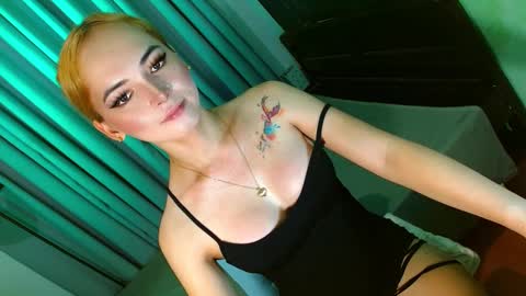 Snapshot of baby_kira1988 chatting on 23, 2, 2025 Your Baby Kira online show from 23, 2, 2025