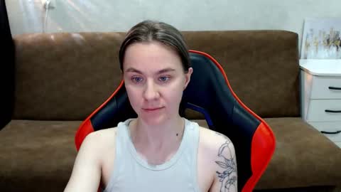 Snapshot of baby_kitte chatting on 18, 11, 2025 baby_kitte online show from 18, 11, 2025