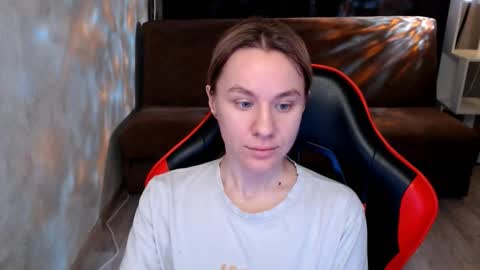 Snapshot of baby_kitte chatting on 26, 11, 2025 baby_kitte online show from 26, 11, 2025