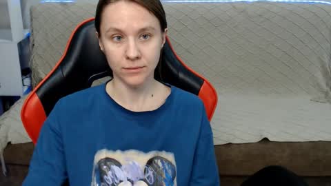 baby_kitte online show from 2, 2, 2026