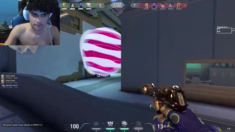 Snapshot of baby_mooonx chatting on 9, 11, 2025 adrian online show from 9, 11, 2025