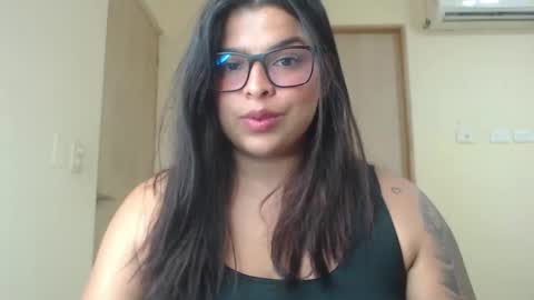 Snapshot of baby_peach2 chatting on 6, 3, 2026 baby_peach2 online show from 6, 3, 2026