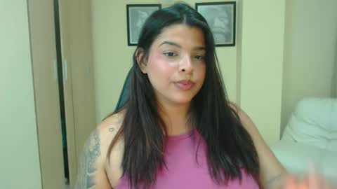 Snapshot of baby_peach2 chatting on 7, 4, 2026 baby_peach2 online show from 7, 4, 2026