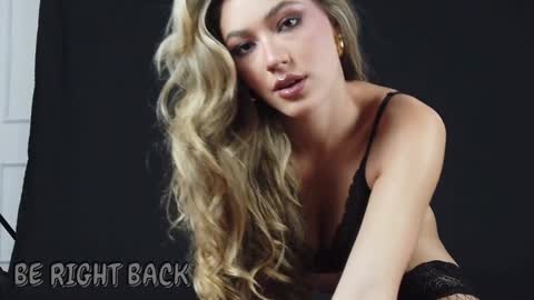 Snapshot of baby_sammyy chatting on 4, 12, 2025 Baby Sammyy online show from 4, 12, 2025