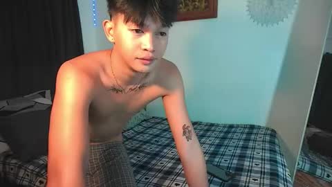 Snapshot of baby_simph chatting on 13, 11, 2025 Josh online show from 13, 11, 2025