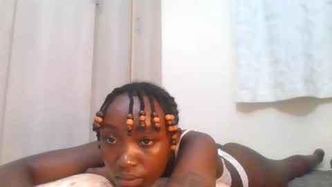 baby_smiler online show from 14, 5, 2026