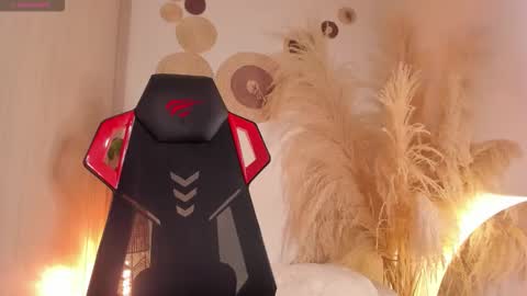 Snapshot of baby_smith chatting on 6, 1, 2026 FOLLOW ME online show from 6, 1, 2026