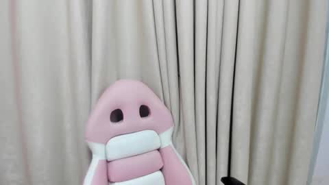 Snapshot of babyabril18 chatting on 10, 9, 2025 Karla online show from 10, 9, 2025