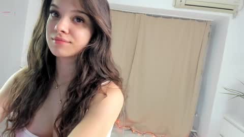 Aylin  online show from 27, 11, 2025