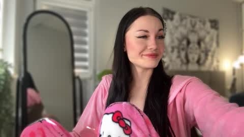 Snapshot of babycoffee chatting on 19, 11, 2025 Baby Coffee online show from 19, 11, 2025