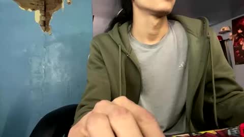 Snapshot of babyd0103 chatting on 21, 12, 2024 babyD online show from 21, 12, 2024