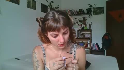 Snapshot of babydemon6 chatting on 13, 12, 2024 babydemon6 online show from 13, 12, 2024