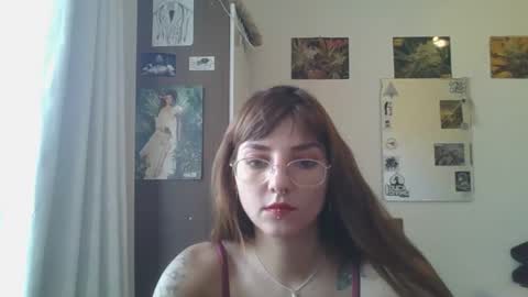 Snapshot of babydemon6 chatting on 15, 1, 2025 babydemon6 online show from 15, 1, 2025