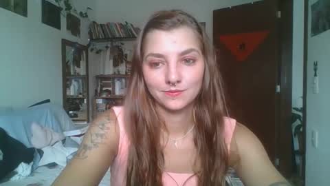 Snapshot of babydemon6 chatting on 12, 3, 2025 babydemon6 online show from 12, 3, 2025