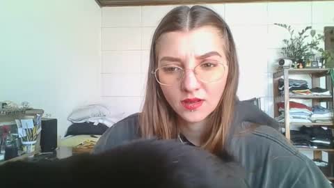 Snapshot of babydemon6 chatting on 24, 9, 2025 babydemon6 online show from 24, 9, 2025