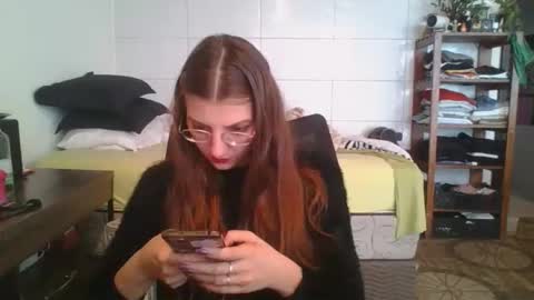 Snapshot of babydemon6 chatting on 28, 9, 2025 babydemon6 online show from 28, 9, 2025