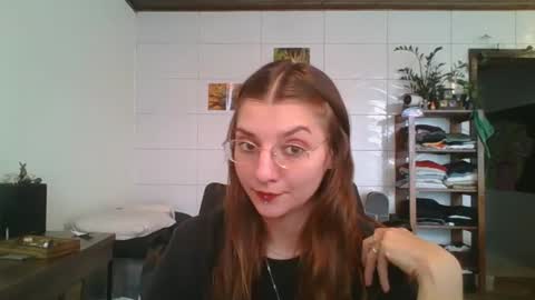 Snapshot of babydemon6 chatting on 9, 10, 2025 babydemon6 online show from 9, 10, 2025