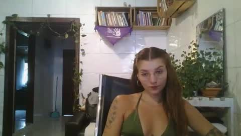 Snapshot of babydemon6 chatting on 6, 1, 2026 babydemon6 online show from 6, 1, 2026