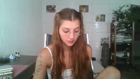 Snapshot of babydemon6 chatting on 3, 2, 2026 babydemon6 online show from 3, 2, 2026