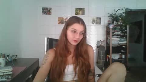 Snapshot of babydemon6 chatting on 4, 2, 2026 babydemon6 online show from 4, 2, 2026