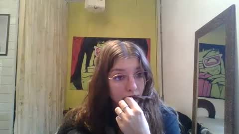 Snapshot of babydemon6 chatting on 23, 6, 2026 babydemon6 online show from 23, 6, 2026