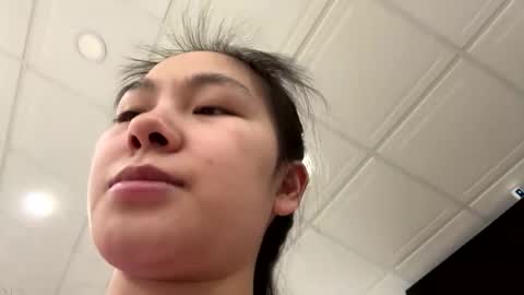 babydoll1022 online show from 14, 12, 2025