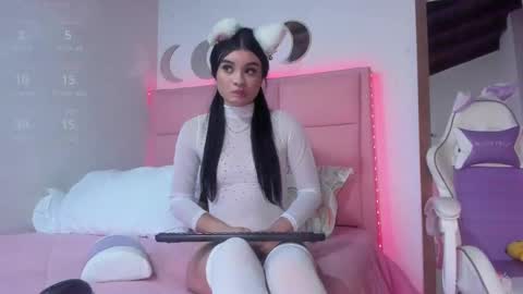 mia online show from 10, 11, 2025