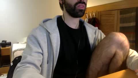 Snapshot of babyhardy chatting on 30, 12, 2024 Tom A.    online show from 30, 12, 2024