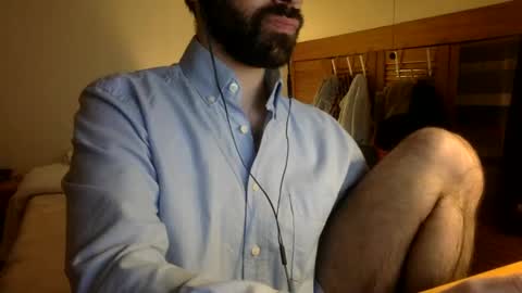 Snapshot of babyhardy chatting on 12, 3, 2025 Tom A.    online show from 12, 3, 2025